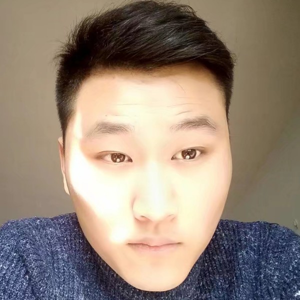幽默凝眸水影的照片