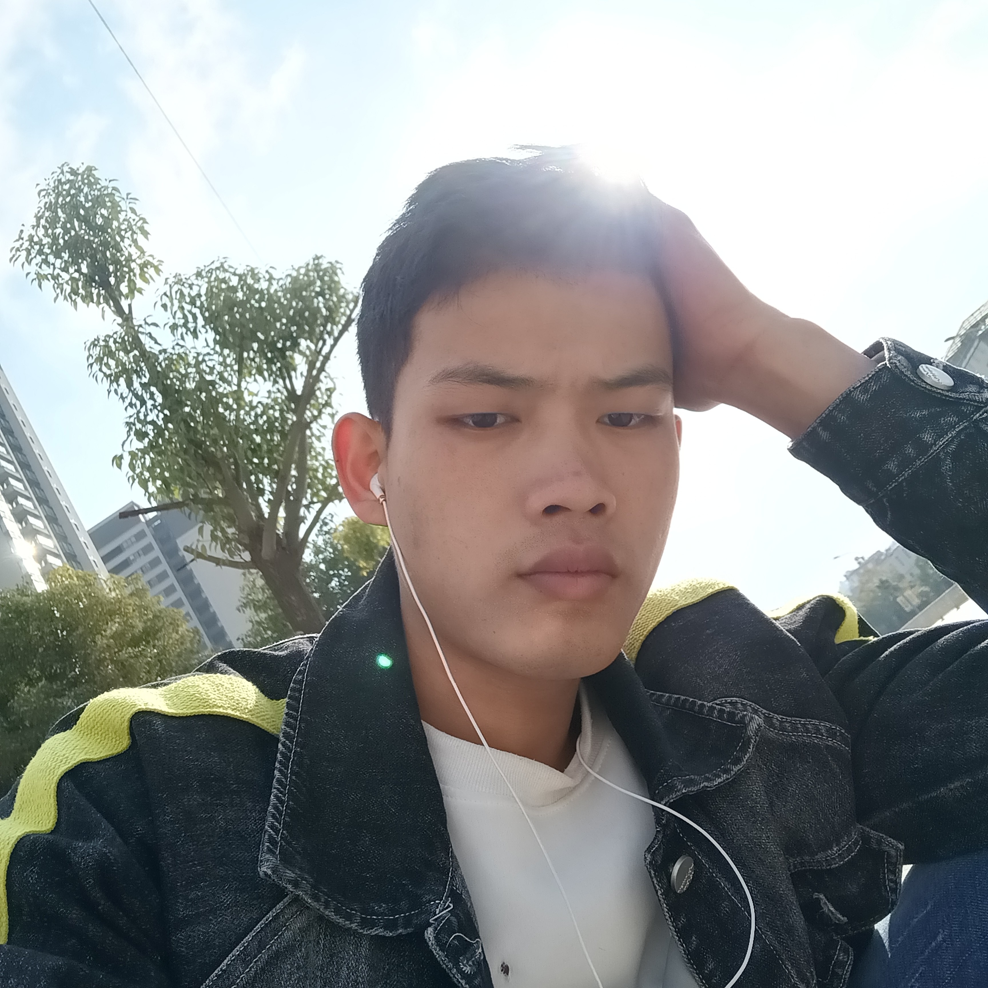 陌殇浅吻能干的照片