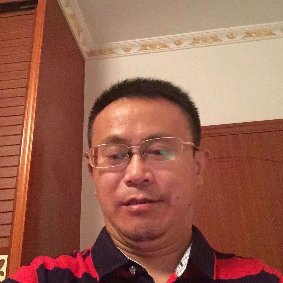 江城咏梅的照片