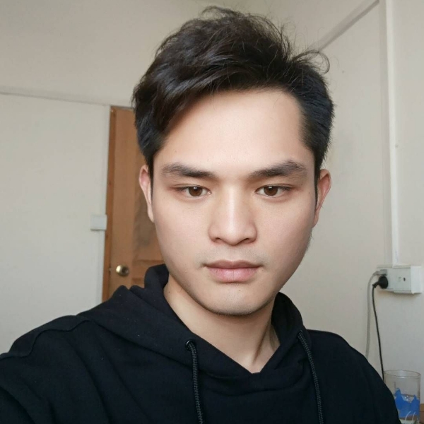 云里的鱼的照片