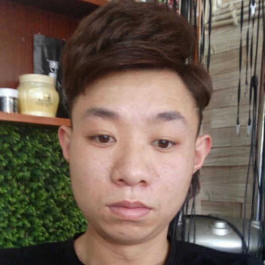 赵本友的照片