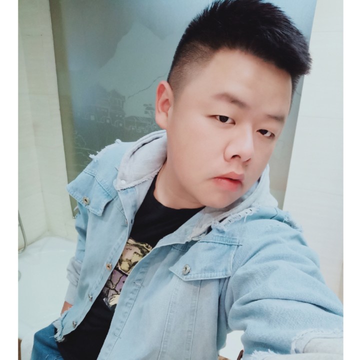 张大憨的照片
