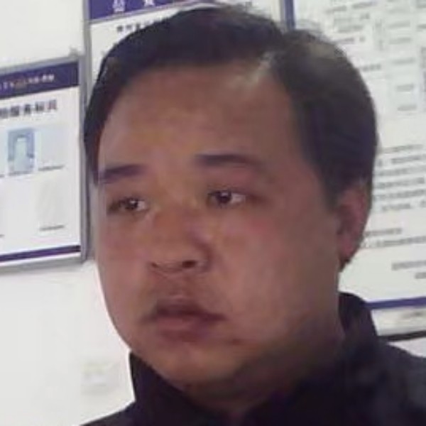 错落香烟的照片