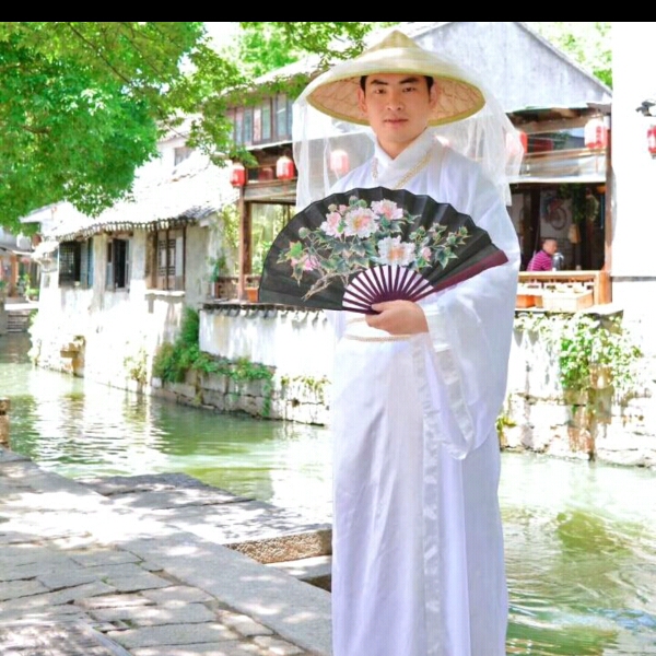 最帅的王爷。的照片