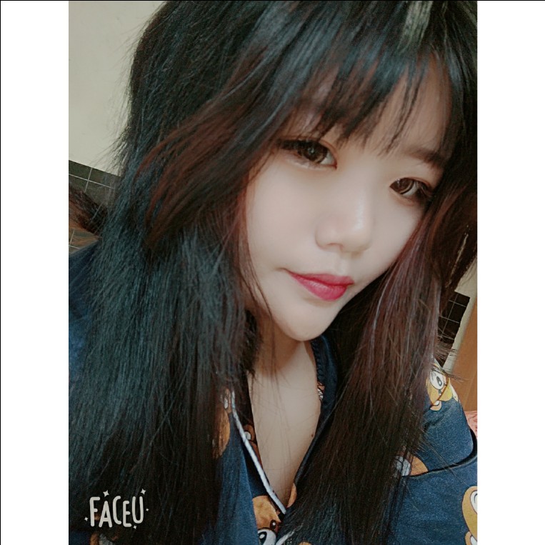 小2比的照片
