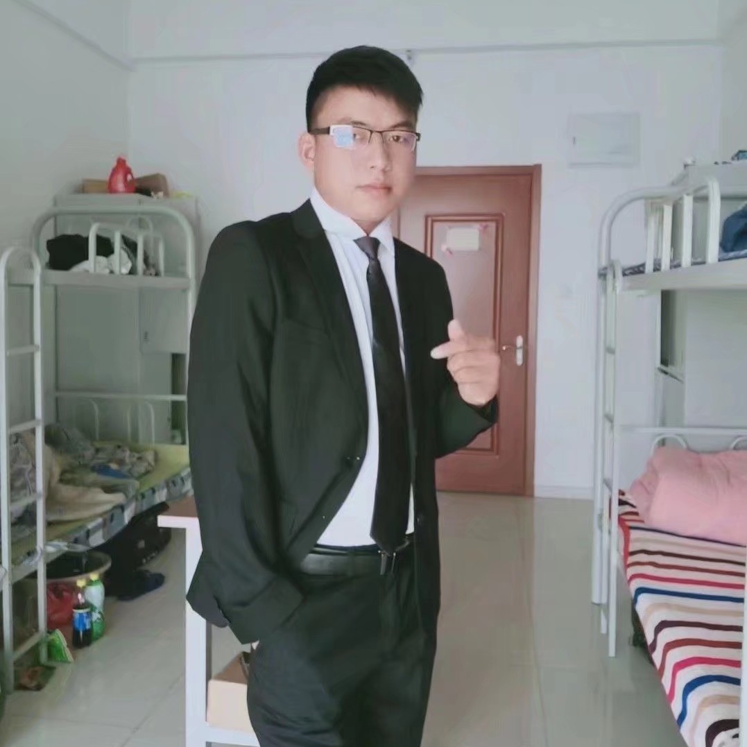 白开水笑一个人的照片