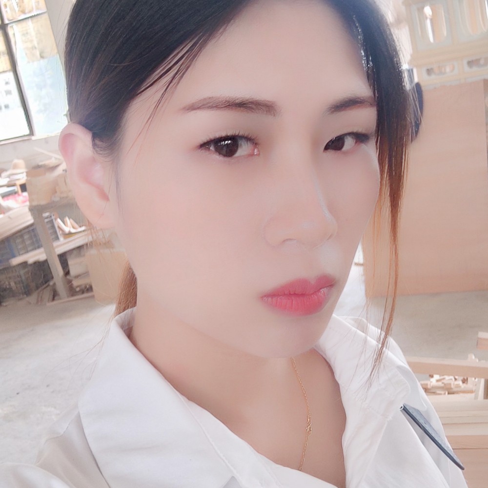 陌颜腼腆的照片