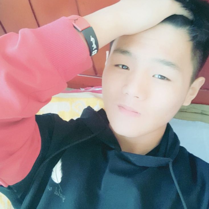 懦弱等待小笼包的照片