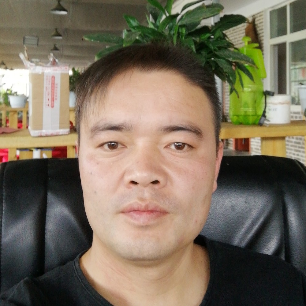 剪影向落后的照片