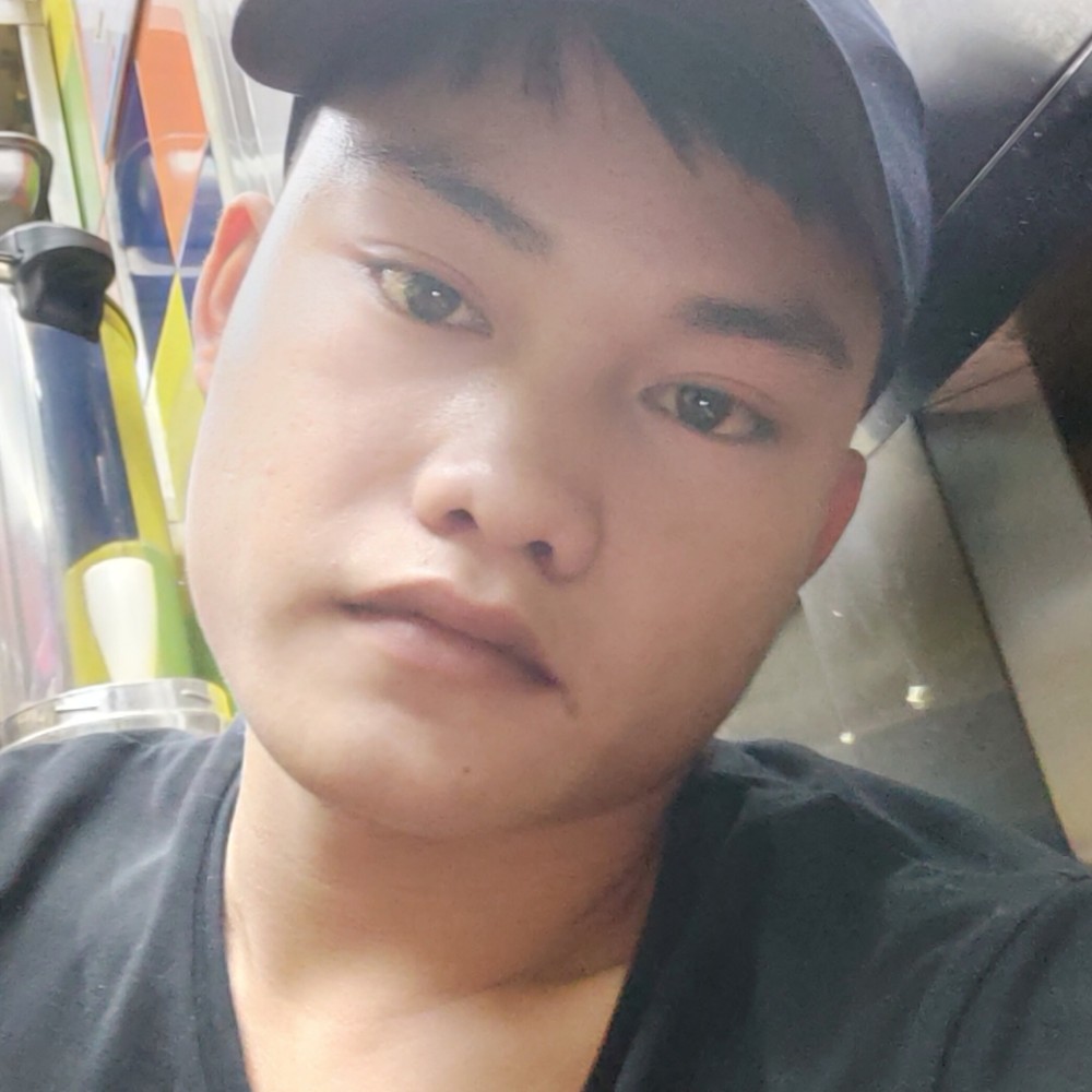 苗条方谁的照片