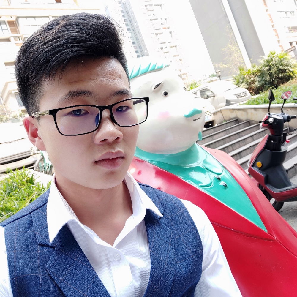 慕凌的照片