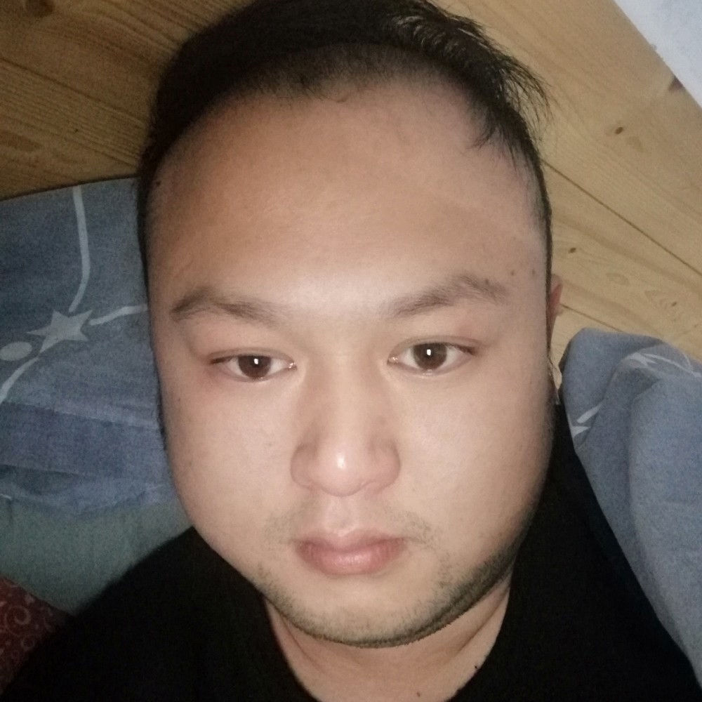 柳晓狼的照片