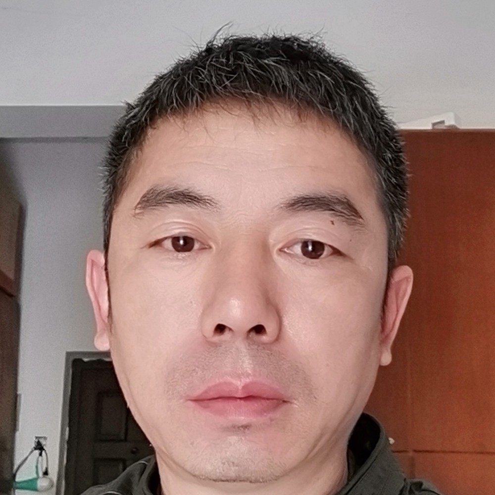 标致笑野狼的照片