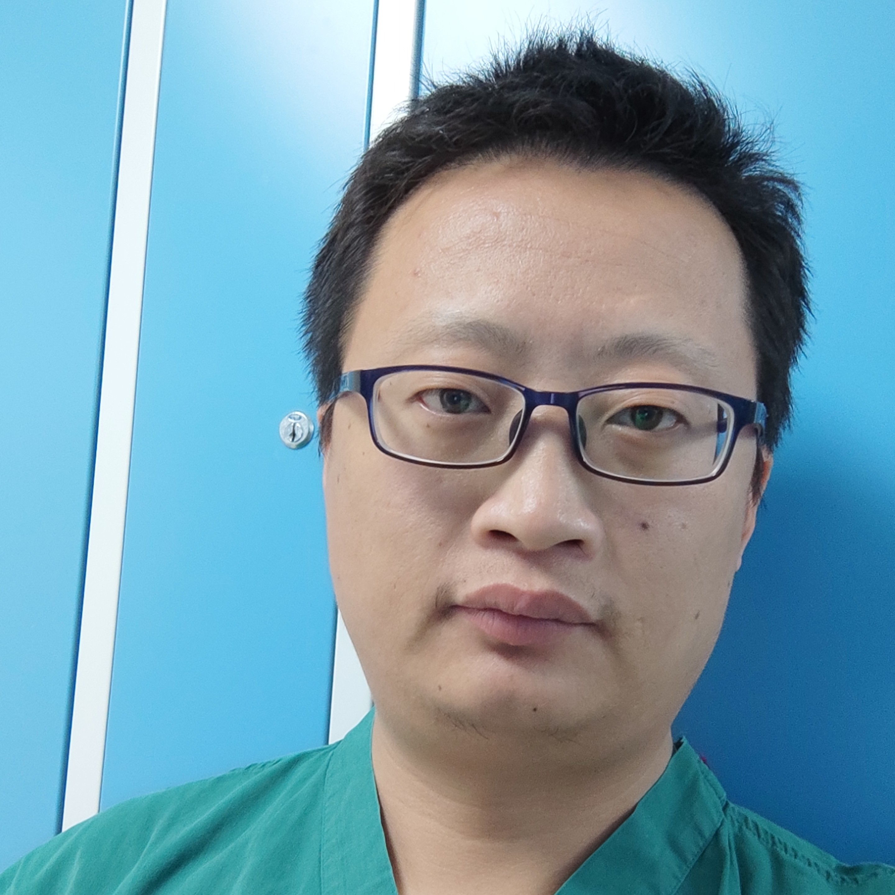 炙热朋友001的照片
