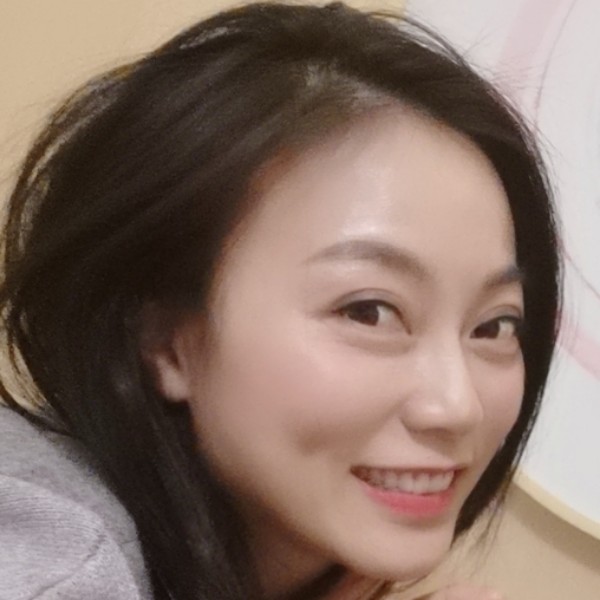 乐妍儿的照片
