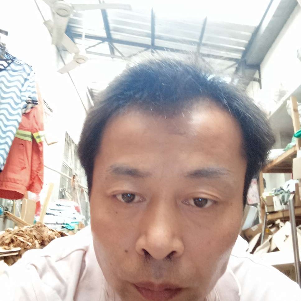 沈翔峰的照片
