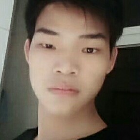 明理数据线工作。的照片
