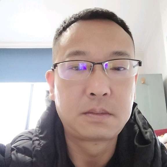外向改变鸭子的照片