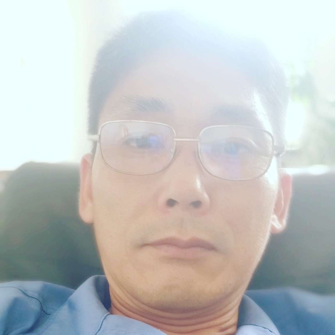 有魅力拿战斗机的照片