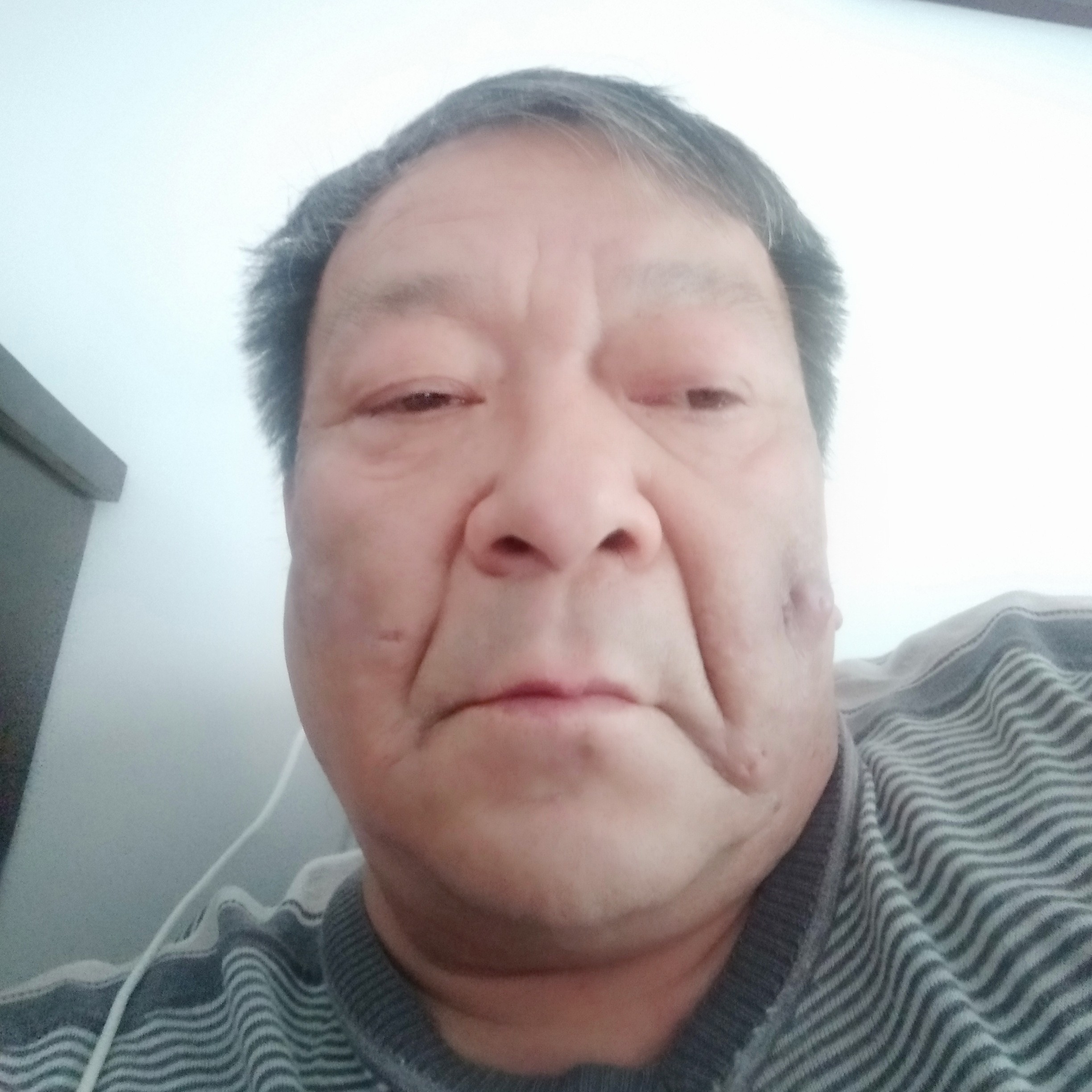 樱桃开心李连音的照片
