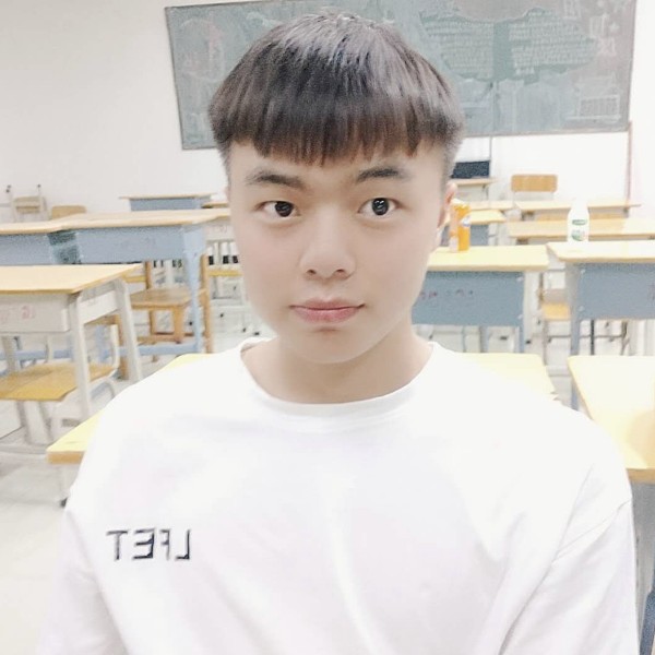 貌似有点纯的照片