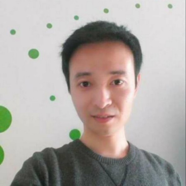 板栗回首華麗的照片