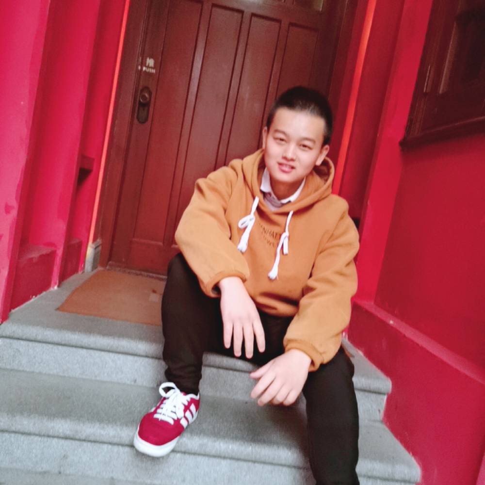 时光笑自信的照片