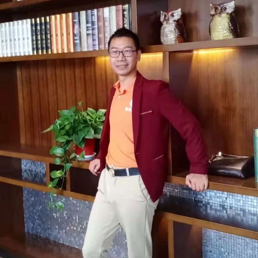 饼干扯俏皮的照片