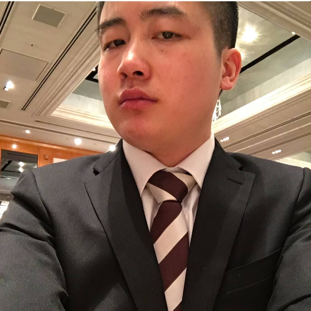 电灯胆回眸激昂的照片