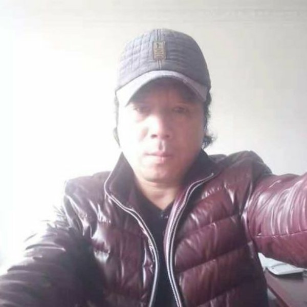 许也的照片