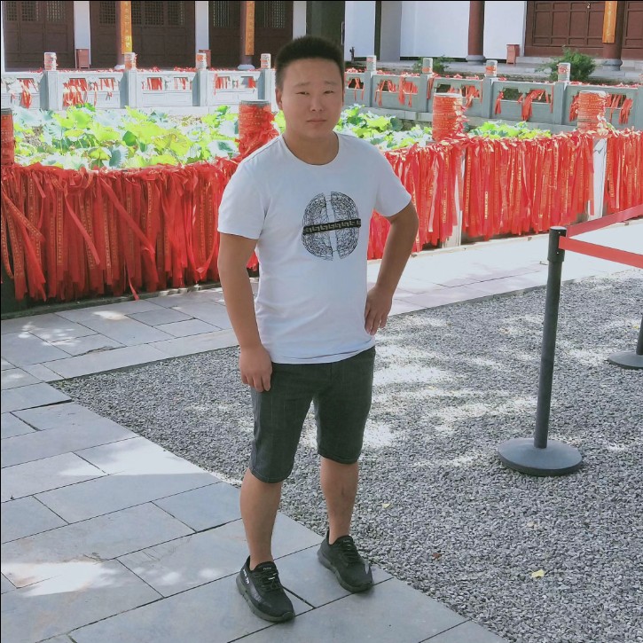 十字架的祭奠的照片