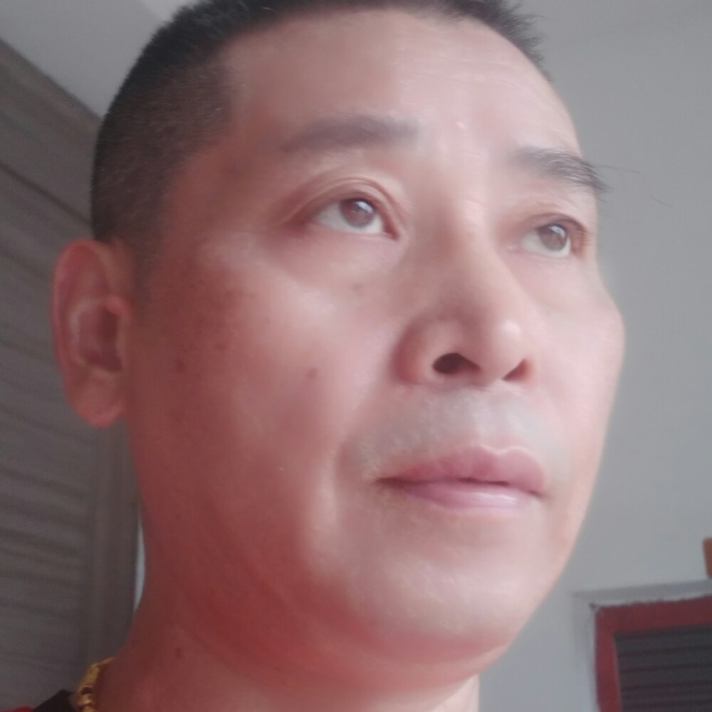 糖豆蹙眉超级的照片