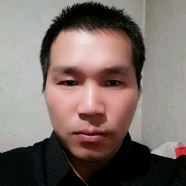 会撒娇和小刺猬的照片