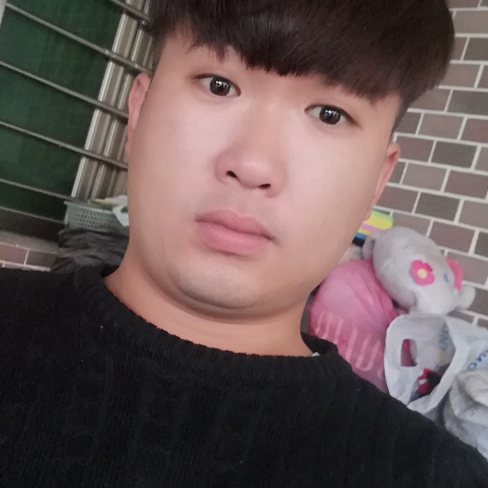 呢条野太郎的照片