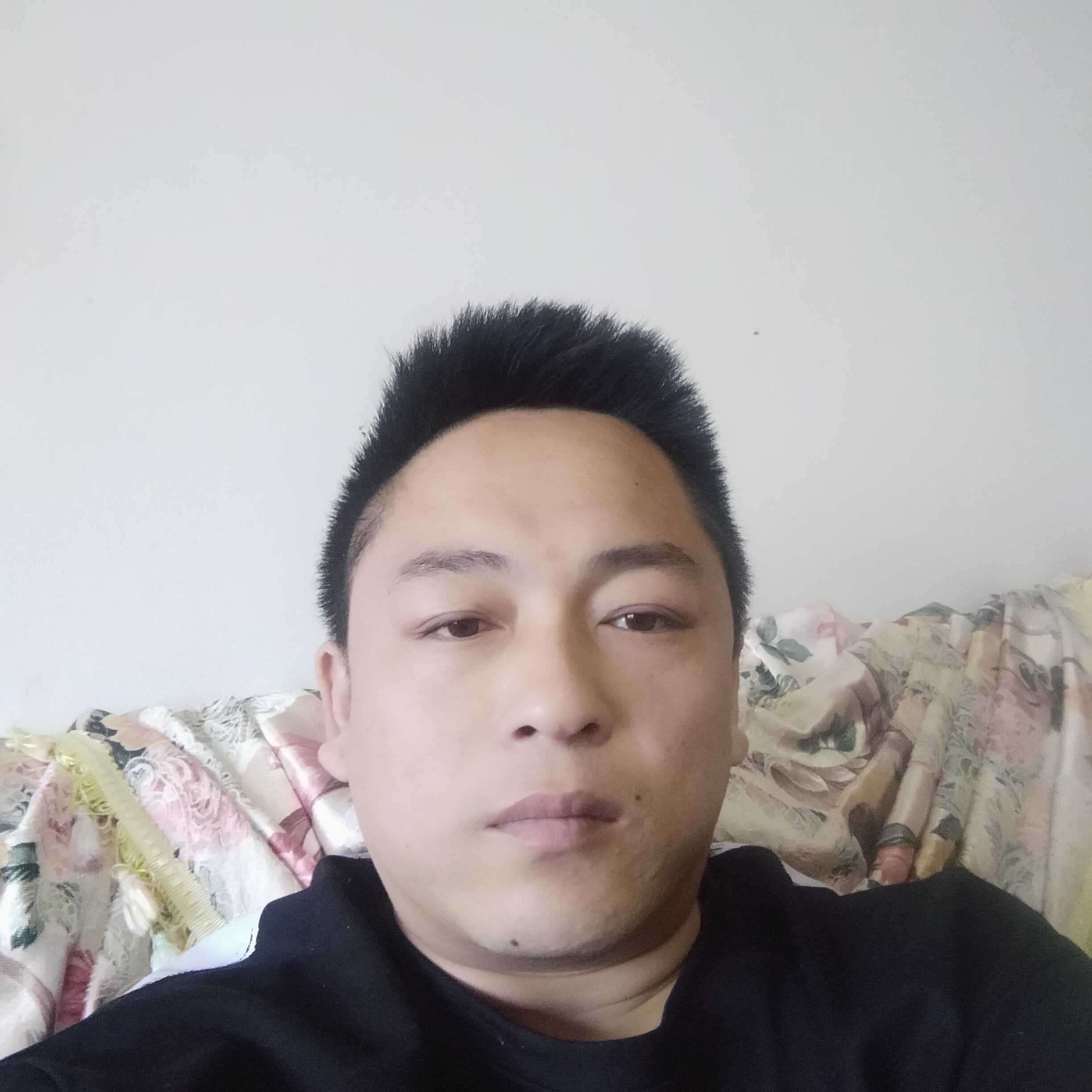 逐风笑天真的照片