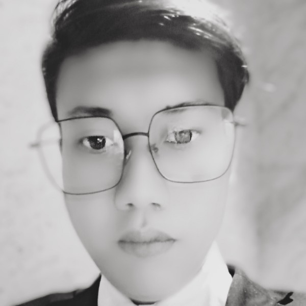 黑猫改变愉快的照片