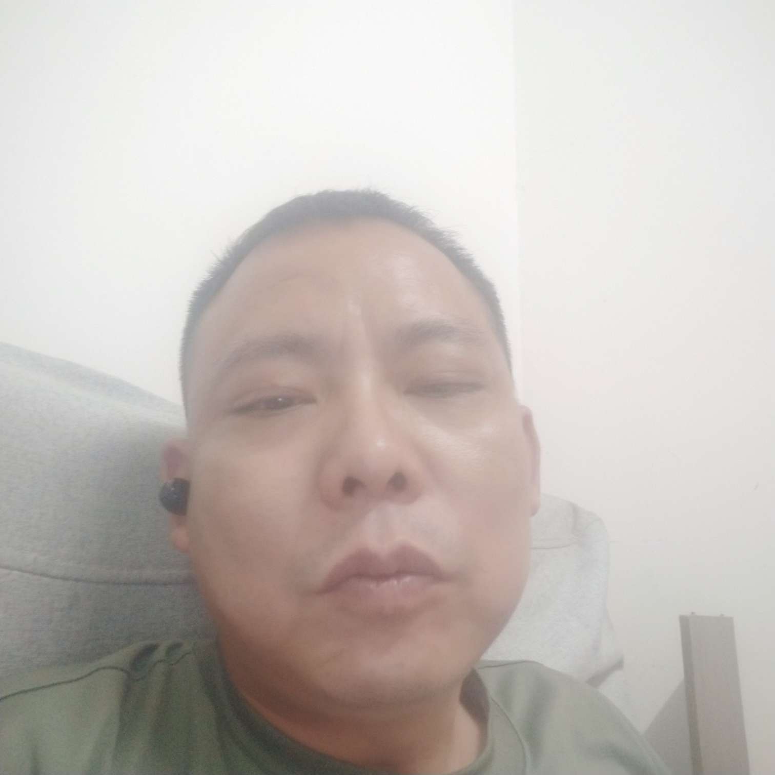 何忠华的照片