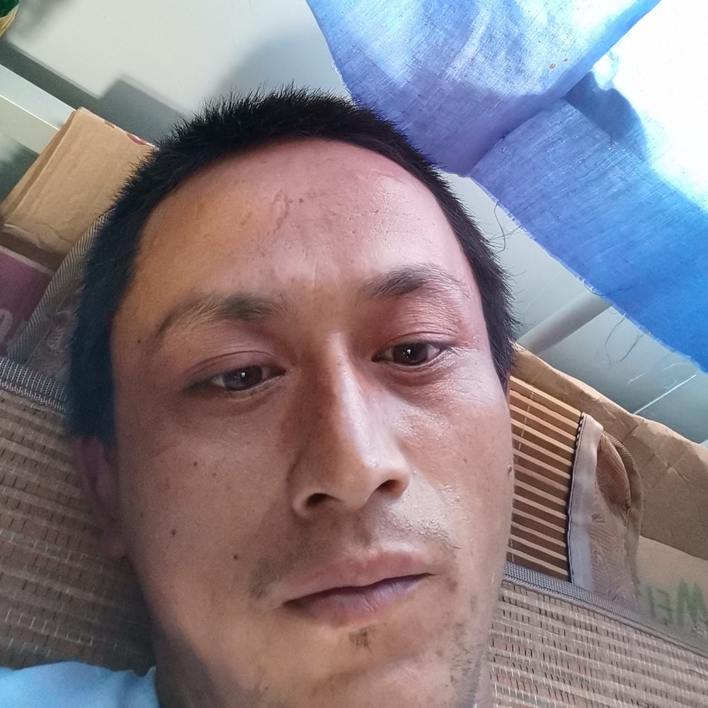 小丸子深拥殷勤的照片