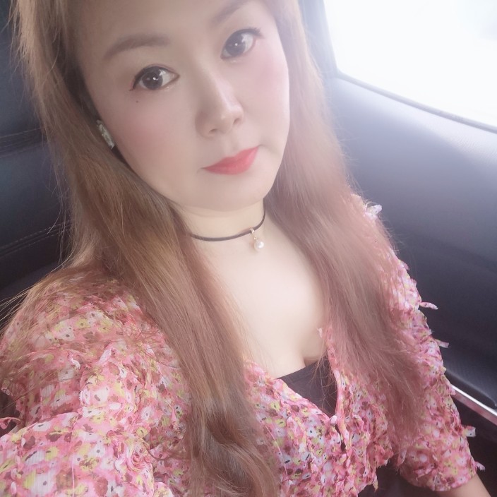 机器猫和细心的照片