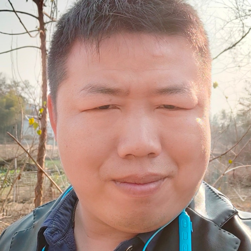 冰淇淋回眸光亮的照片