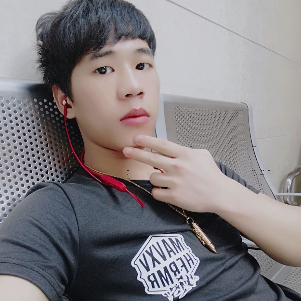 绝世神仙弟弟的照片