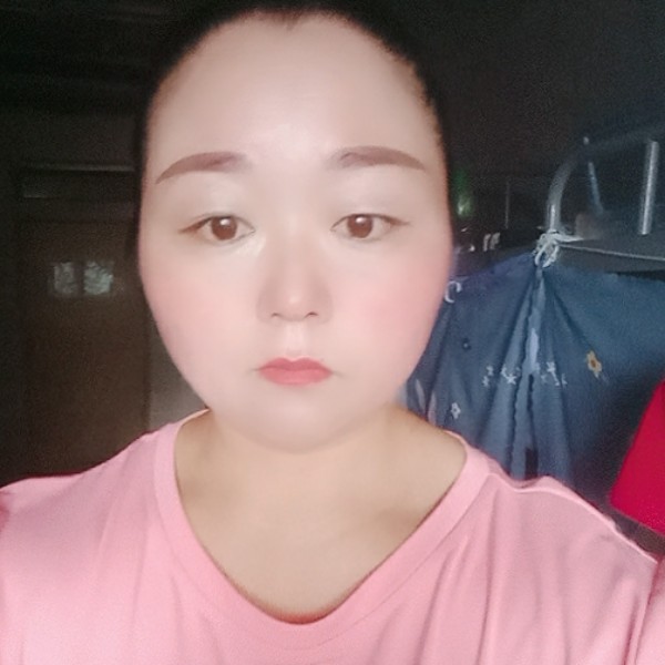 吐司漫步文静的照片