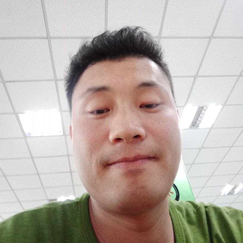 白悦诚的照片
