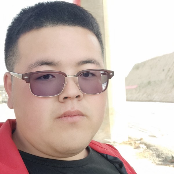 *迁就你一生*的照片
