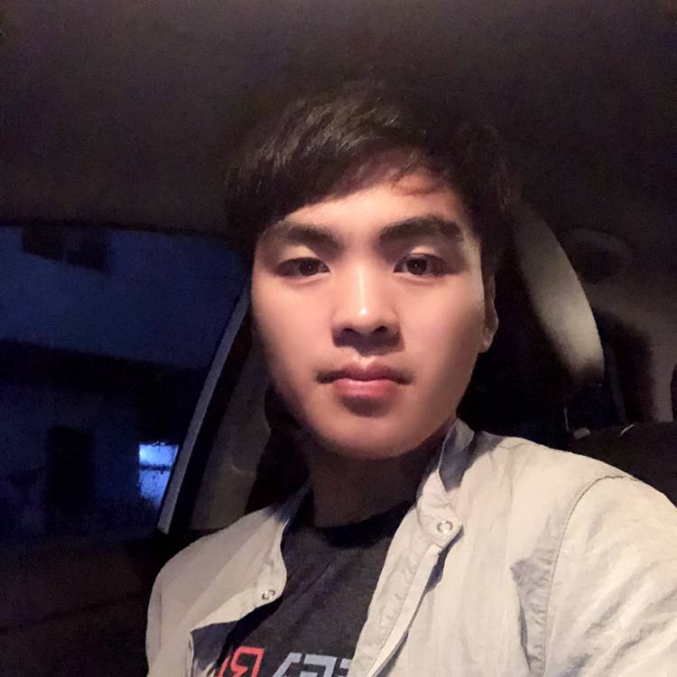 张忠勇的照片