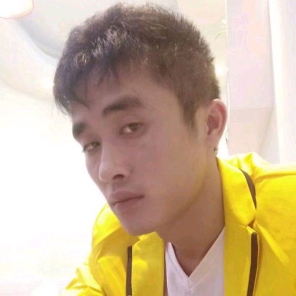 秋天秀丽冬天寒的照片