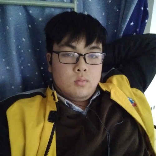 一汪春水的照片