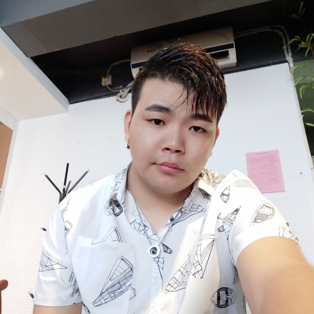 平静的等你的照片