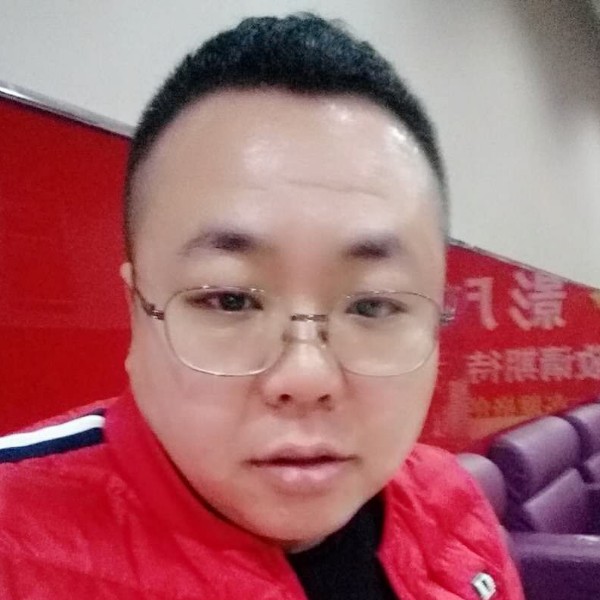 威武板凳的照片