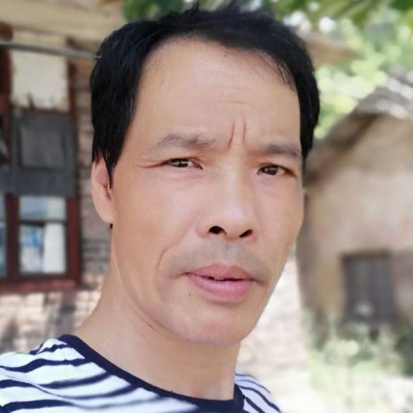 热心酸奶的照片